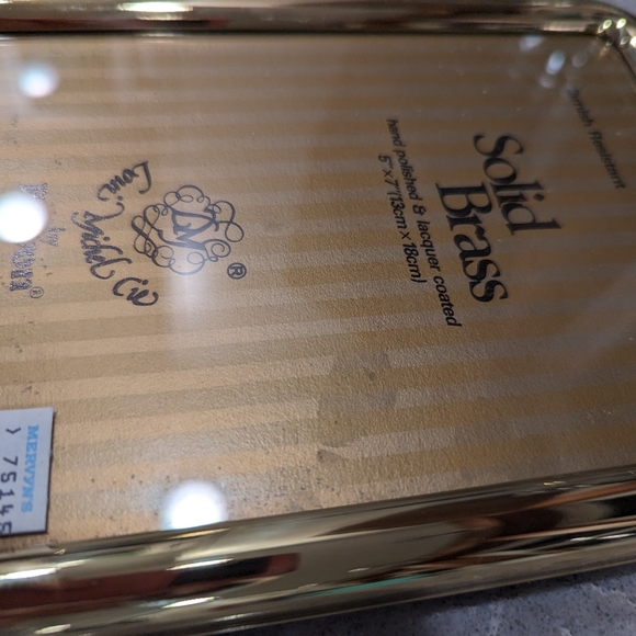 Solid brass 5 x 7 vintage frame - Picture 4 of 10